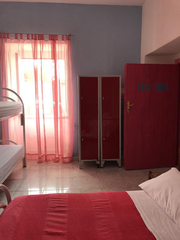 Ring Hostel Форио Экстерьер фото
