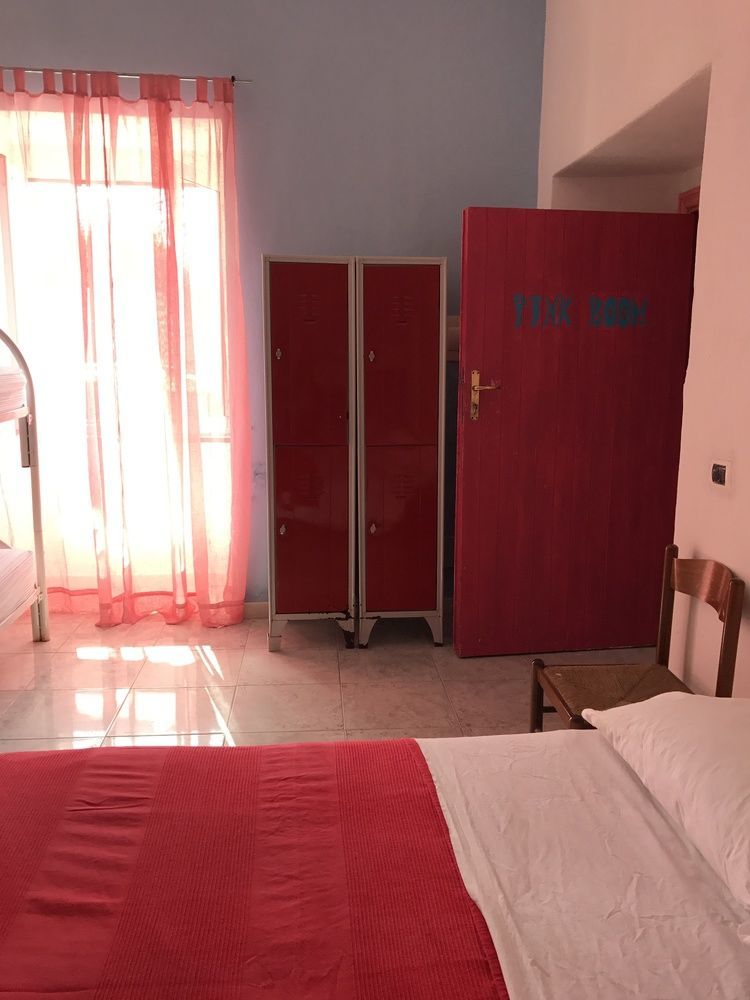 Ring Hostel Форио Экстерьер фото