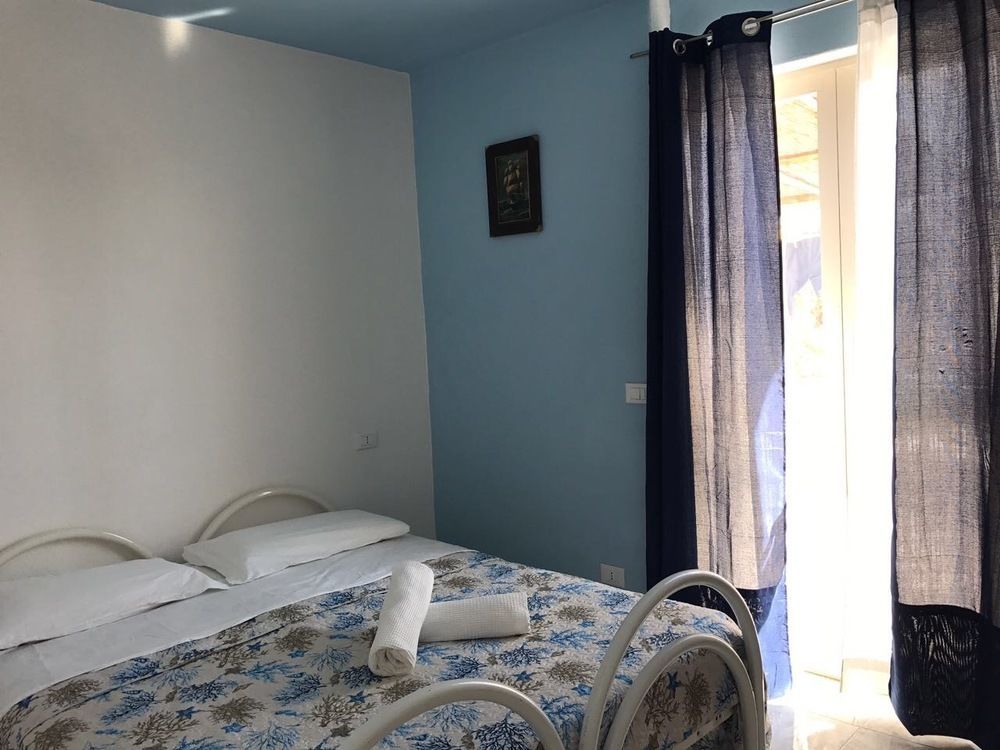 Ring Hostel Форио Экстерьер фото